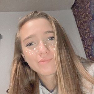 Meet your Posher, Cambria